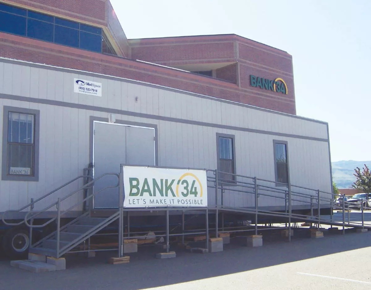 Bank 34